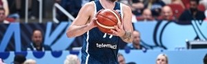B体育平台-媒体人：东契奇多项数据领跑全队 不禁想起有人说他身材管理不行
